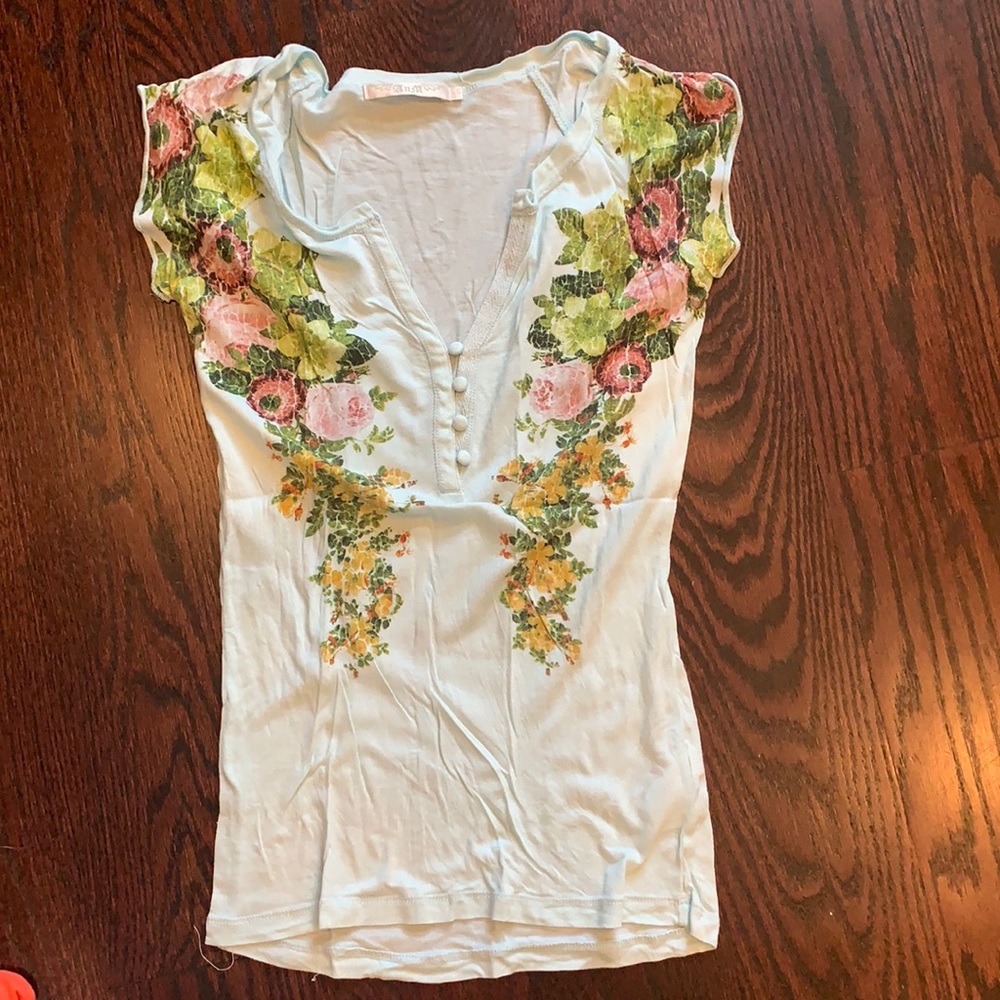 Anju tee shirt